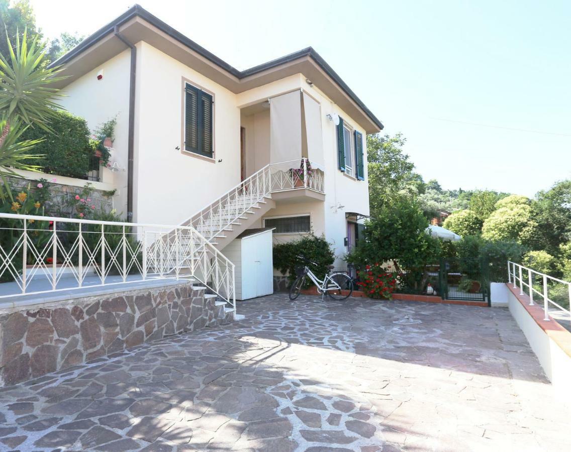 Liguria Home Амеля Екстериор снимка