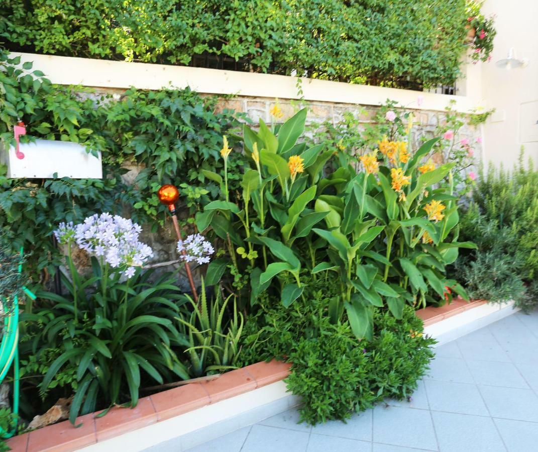 Liguria Home Амеля Екстериор снимка